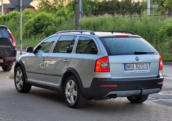 Skoda Octavia cena 30900 przebieg: 226000, rok produkcji 2010 z Pionki małe 781